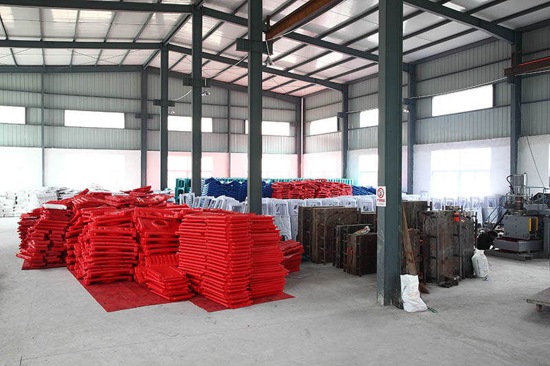 How to Choose a Kids Slide Manufacturer in China: 6 Checks for Buyers 2 playground equipment warehouse and finished goods